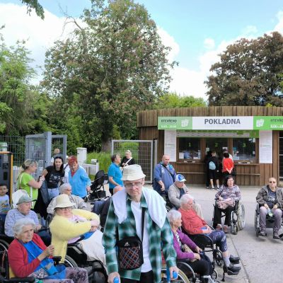 Celodomovní výlet do Zoo