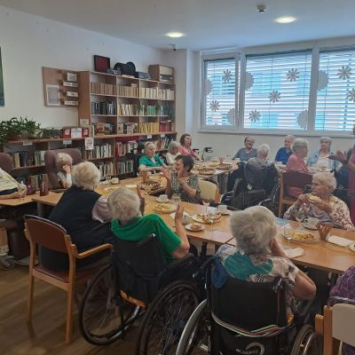 Červnová oslava narozenin