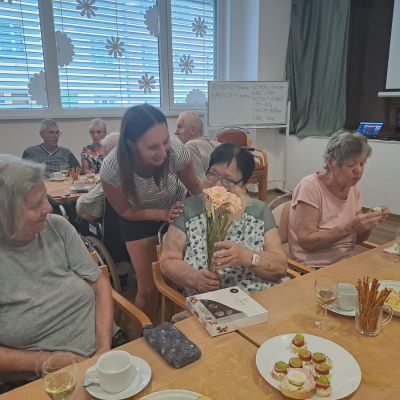 Červnová oslava narozenin