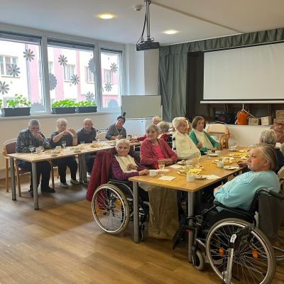 Dubnová oslava narozenin