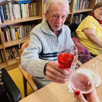 Dubnová oslava narozenin