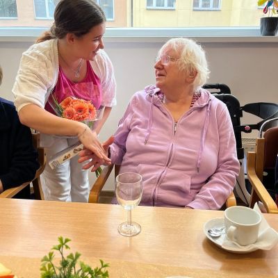 Květnová oslava narozenin