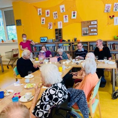 Květnová oslava narozenin