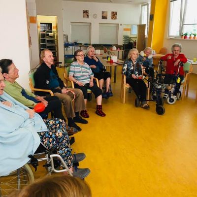 Muzikoterapie s Jindřiškou