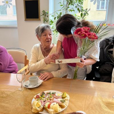 Květnová oslava narozenin